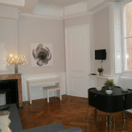 Appartements Place Bellecour Лион Стая снимка