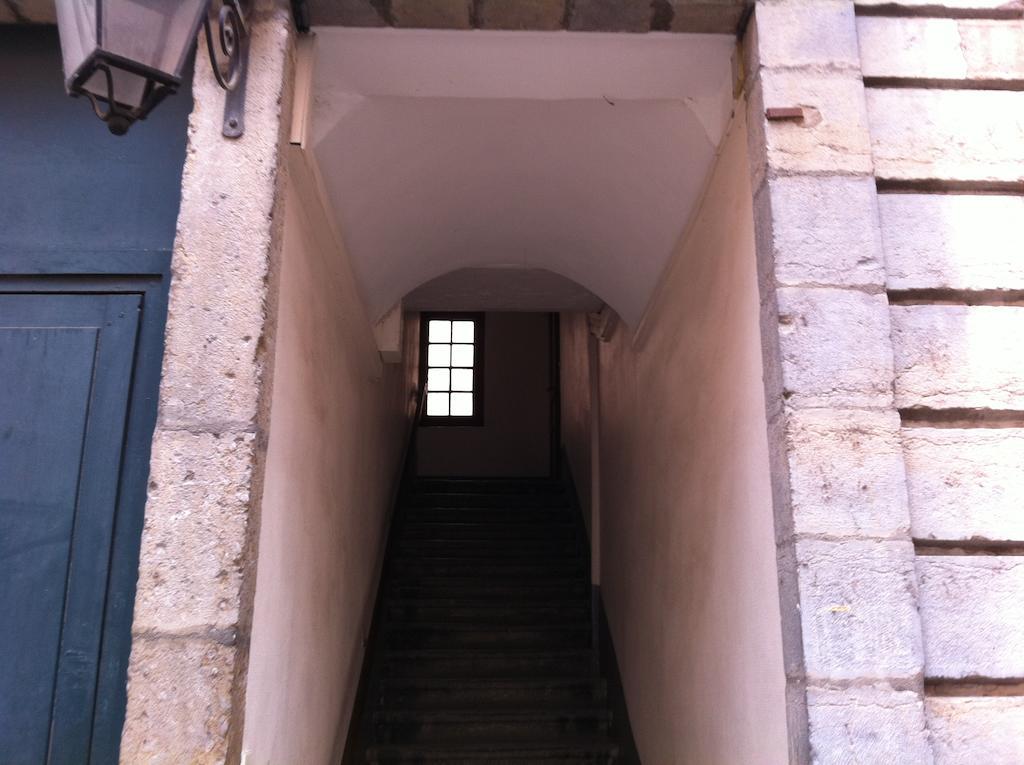 Appartements Place Bellecour Лион Екстериор снимка